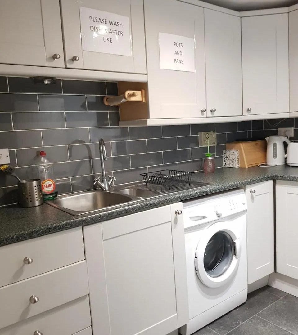 The Cumberland Townhouse Apartment Edinburgh 0*,  United Kingdom